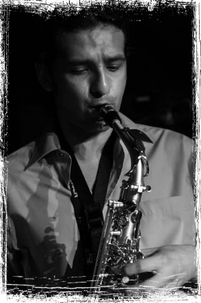 Diego au saxophone